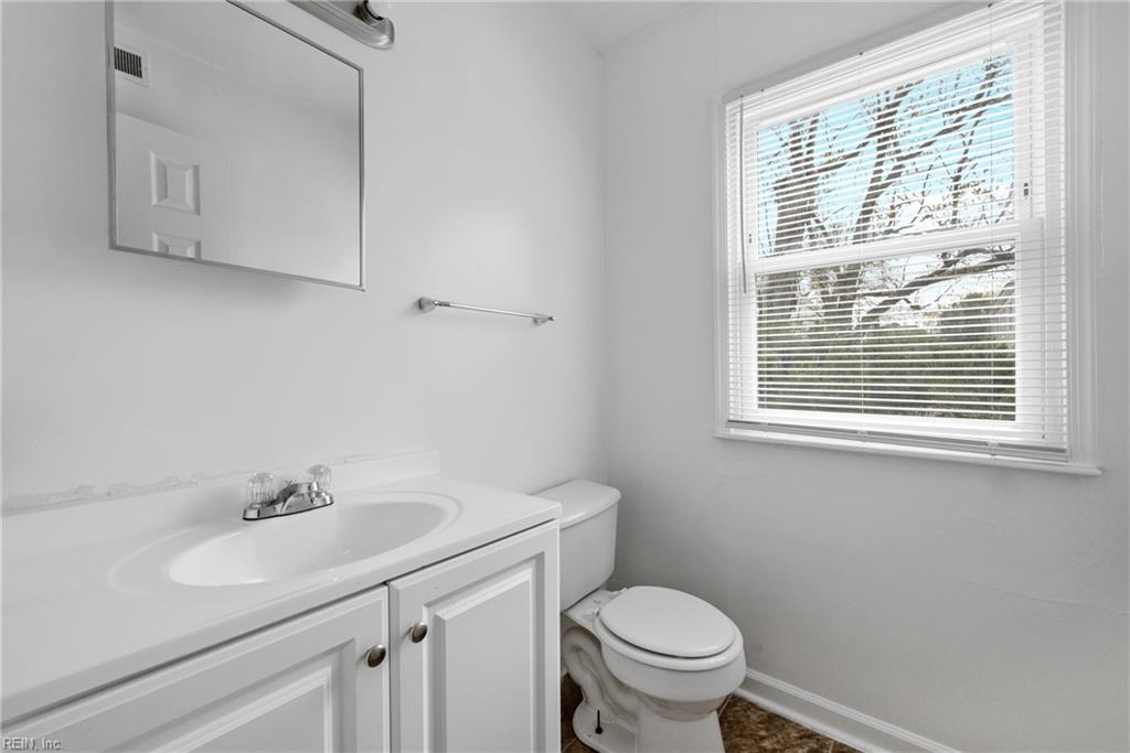 317 49th Street Newport News VA 23607
