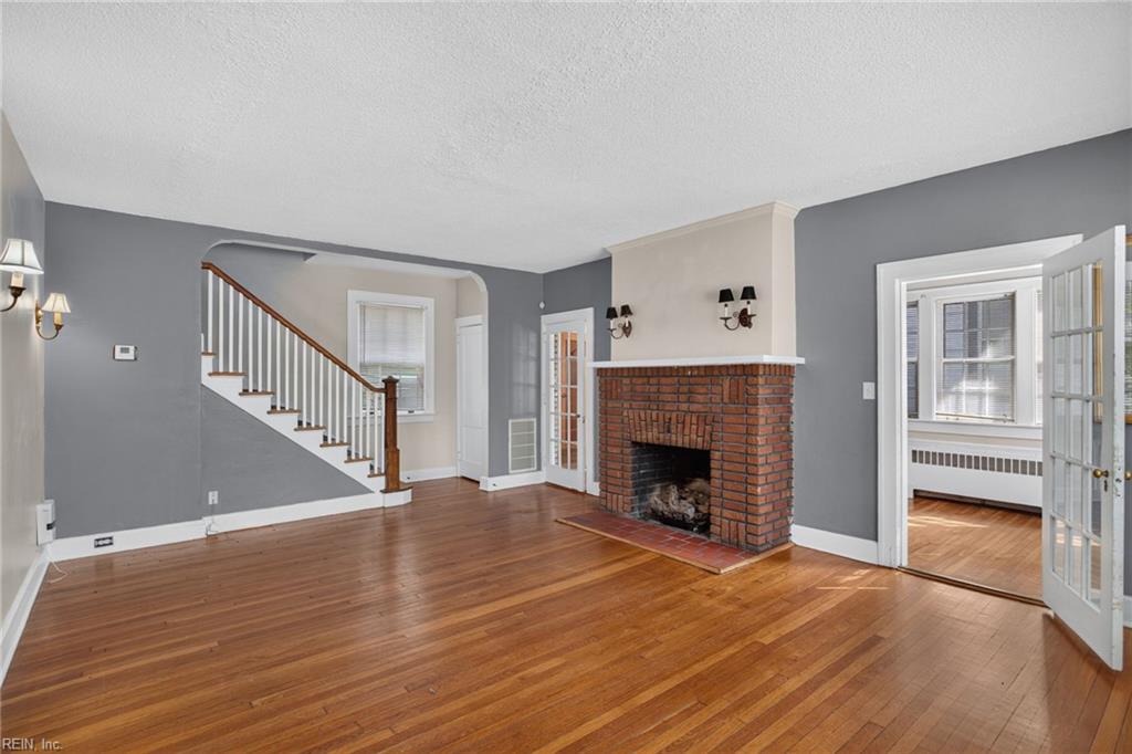 5212 Huntington Avenue Newport News VA 23607