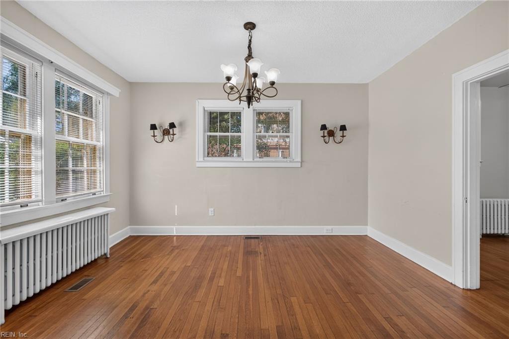 5212 Huntington Avenue Newport News VA 23607