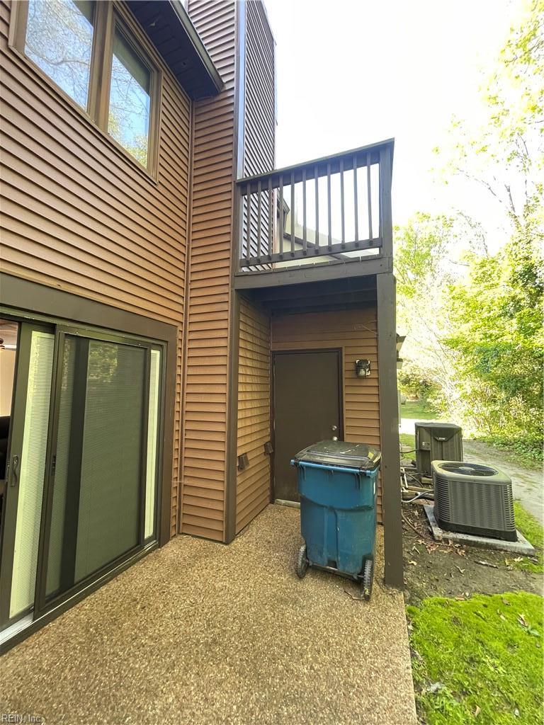 163 Windsor Castle Drive Newport News VA 23608