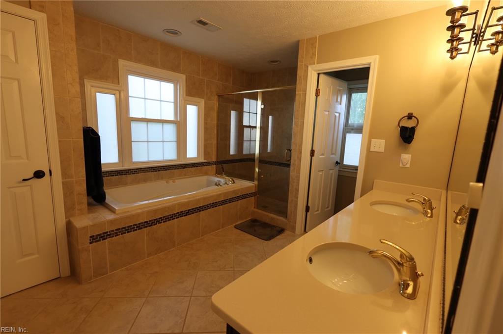 401 Rock Creek Court Yorktown VA 23693