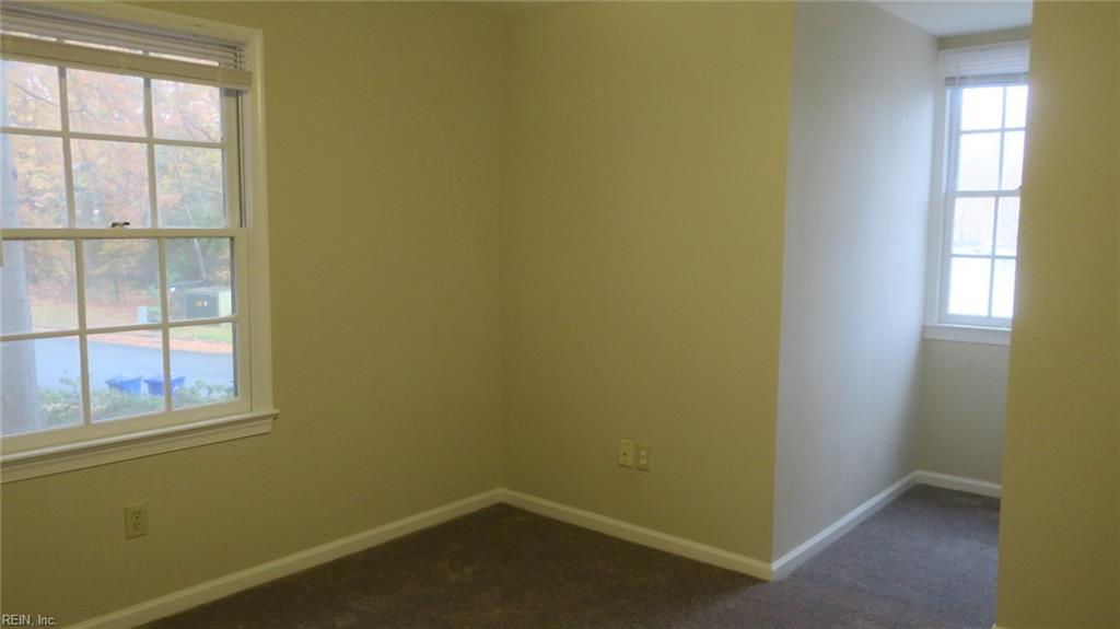 159 Sloane Place Newport News VA 23606