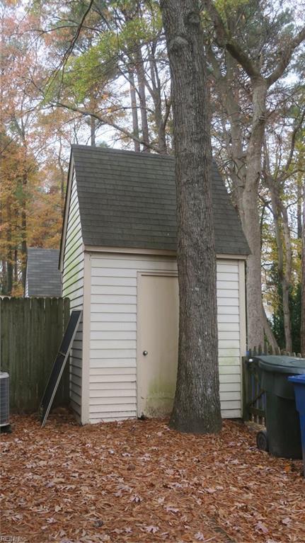 159 Sloane Place Newport News VA 23606