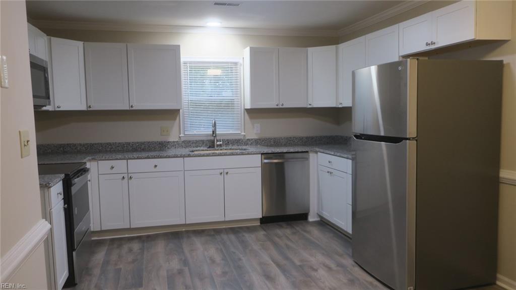 159 Sloane Place Newport News VA 23606
