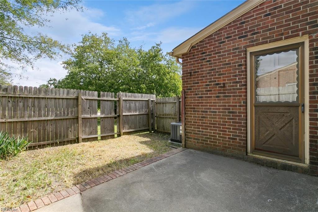 14541 Old Courthouse Way Newport News VA 23608