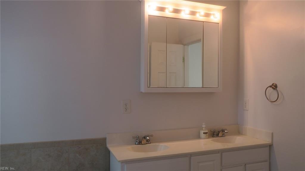 128 Great Glen Williamsburg VA 23188