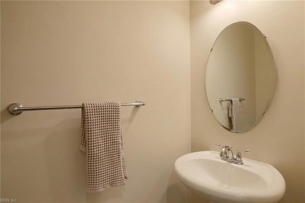 120 Kelly Street Yorktown VA 23690