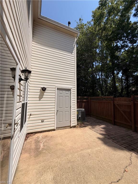 301 Wrought Iron Bend Yorktown VA 23693