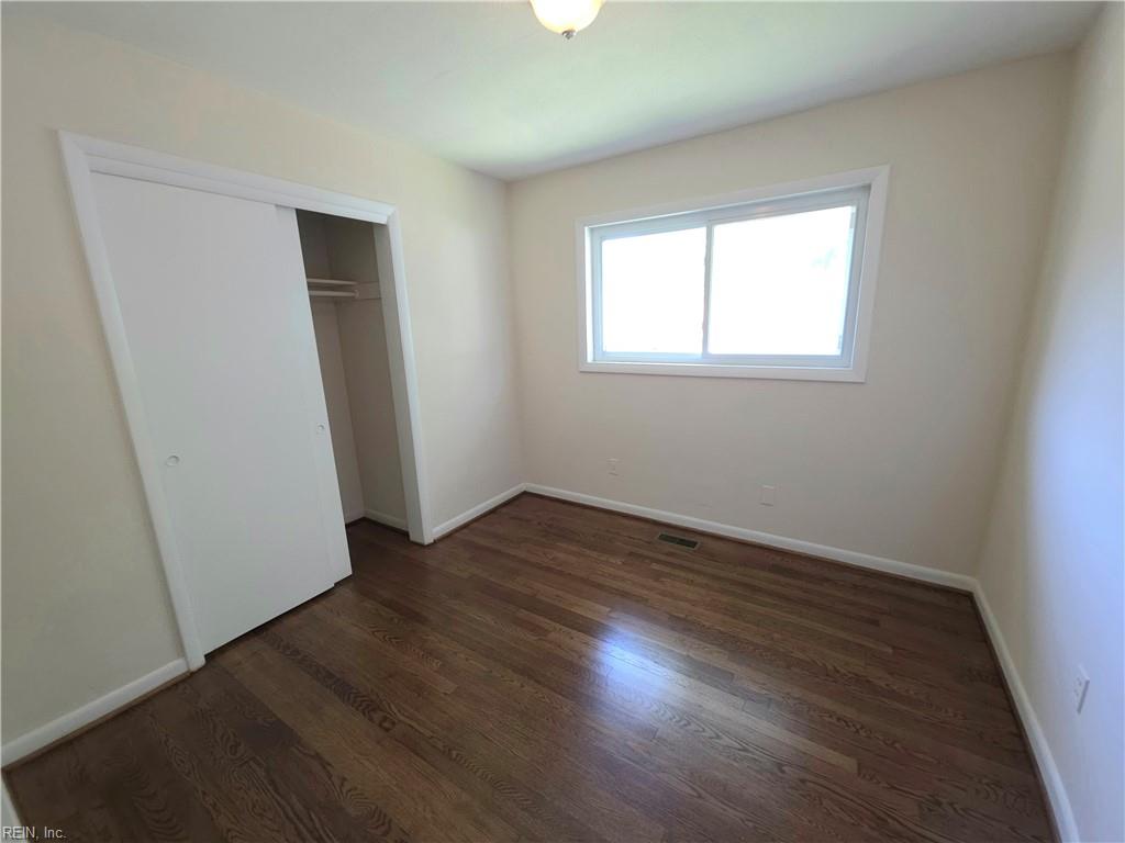 87 Kendall Drive Newport News VA 23601