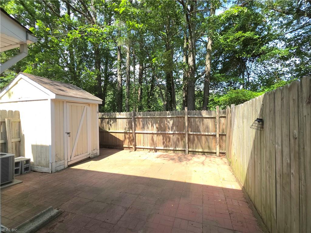304 Arabian Circle Yorktown VA 23693