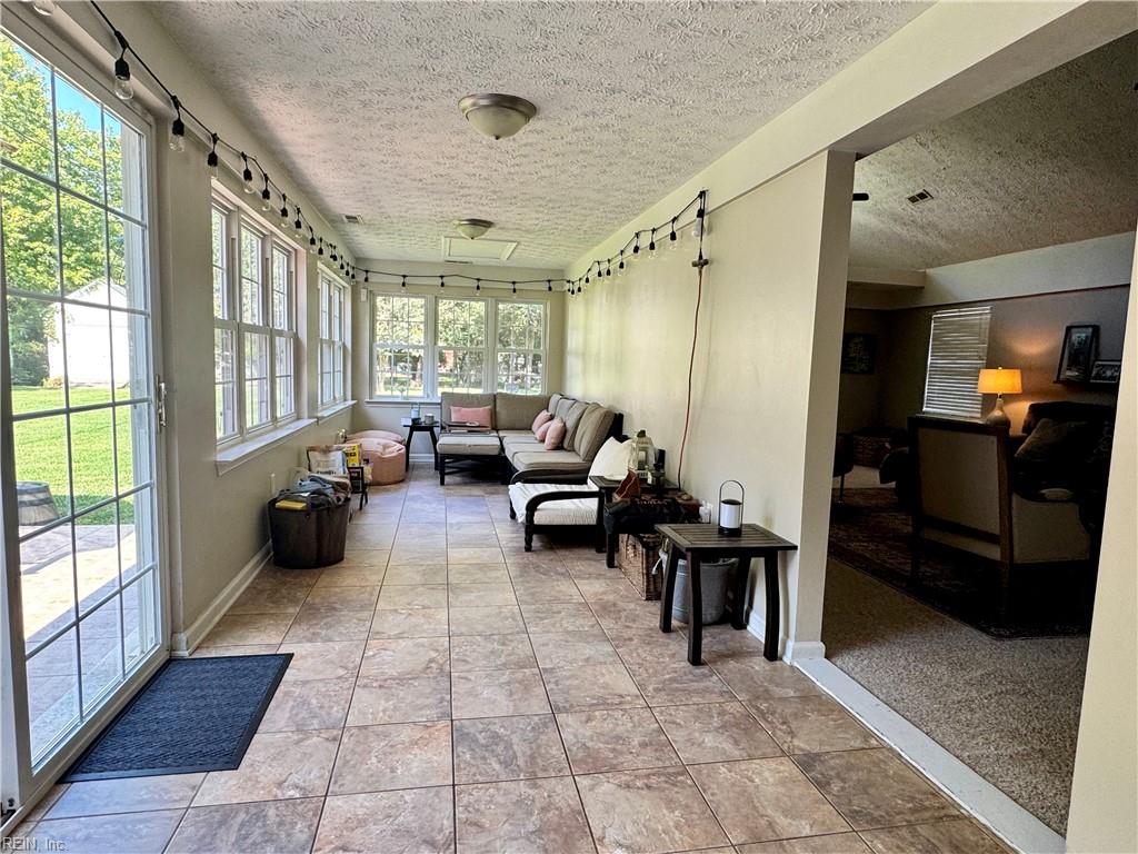 15 Elm Avenue Newport News VA 23601