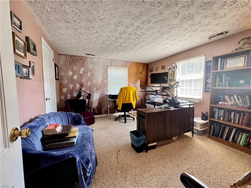 15 Elm Avenue Newport News VA 23601