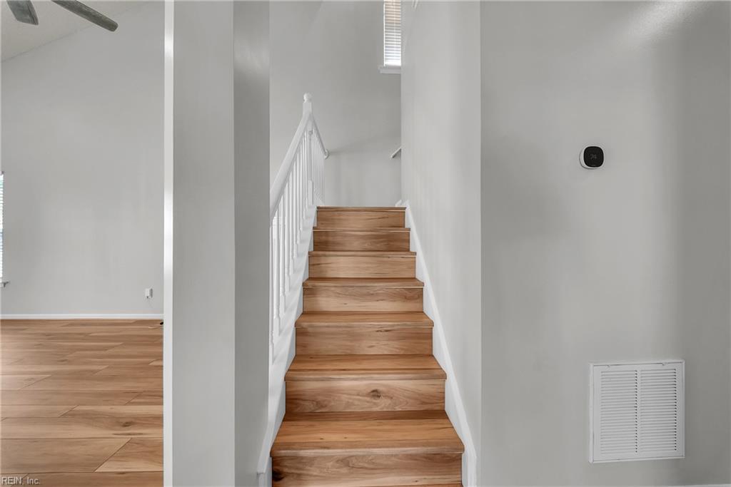 408 Holmes Blvd Boulevard Yorktown VA 23692
