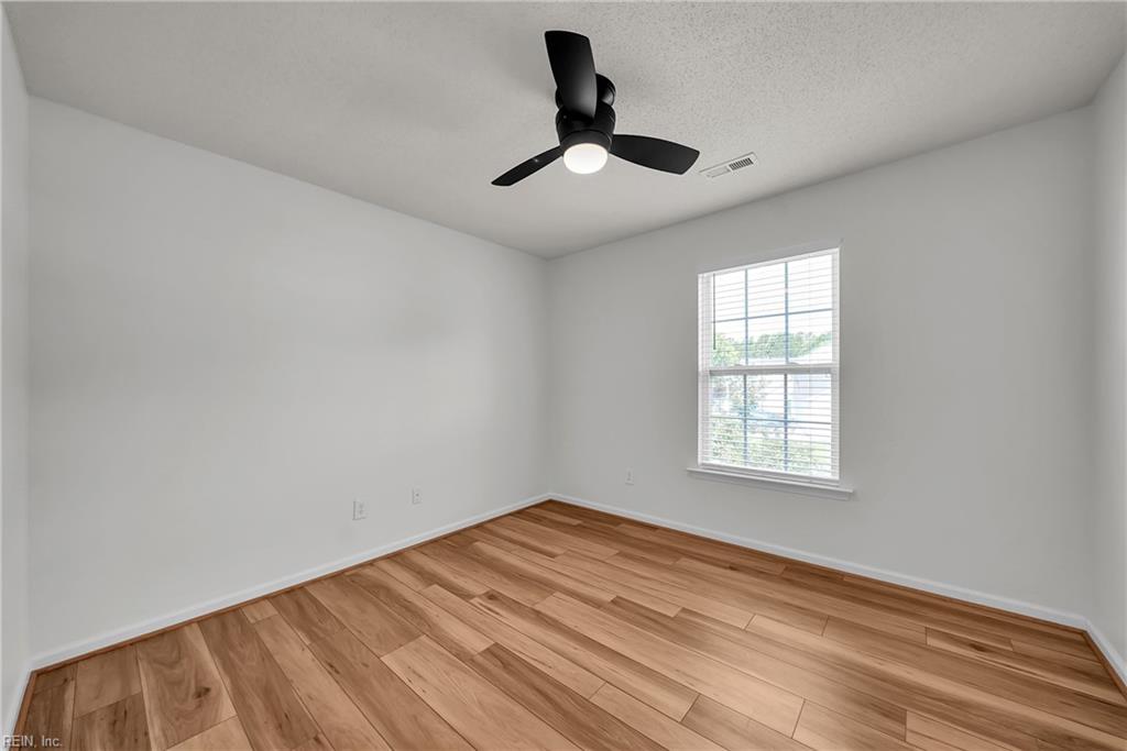 408 Holmes Blvd Boulevard Yorktown VA 23692