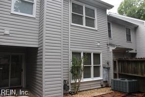 102 Hearthstone Yorktown VA 23692