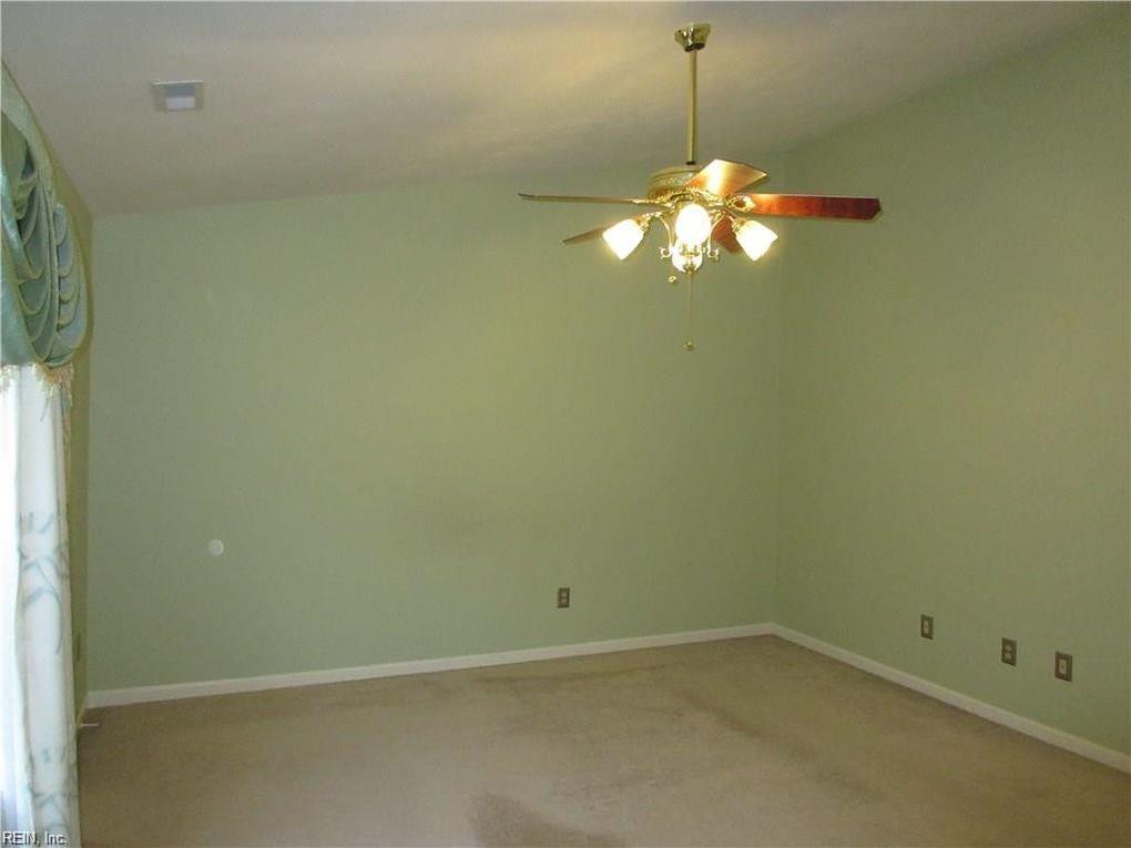 110 Foundry Court Yorktown VA 23693