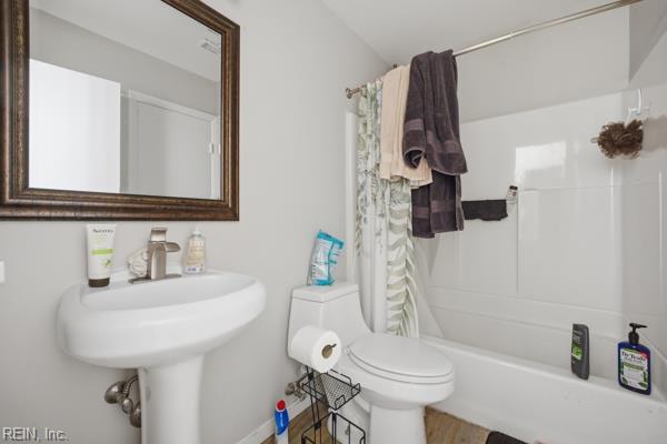13409 Oakleaf Court Newport News VA 23608