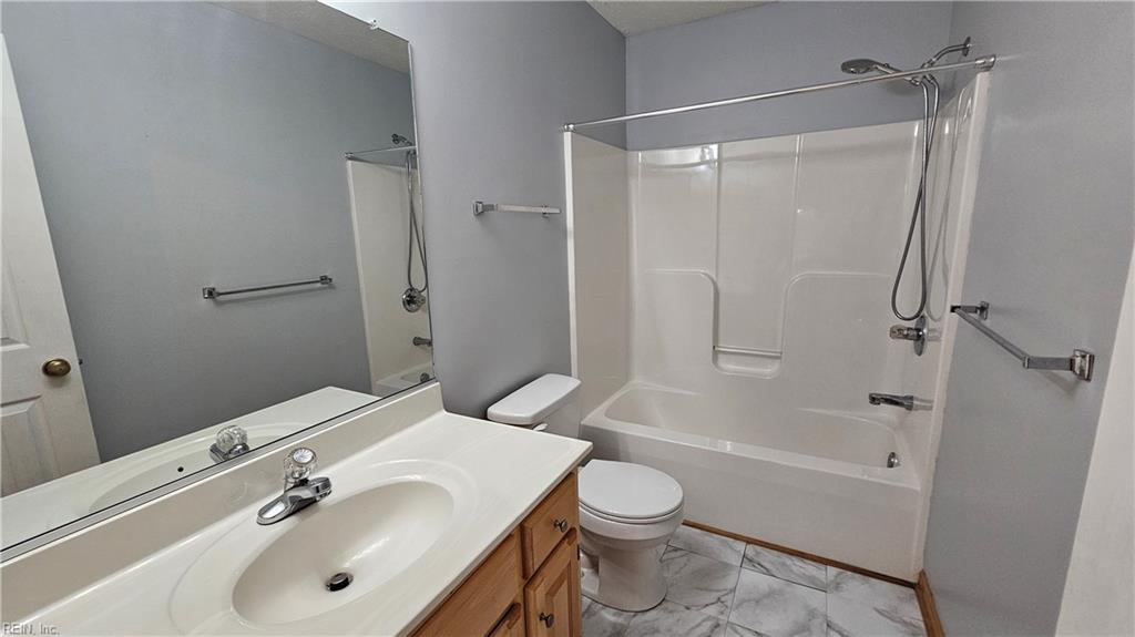 211 Tallyho Drive Yorktown VA 23693