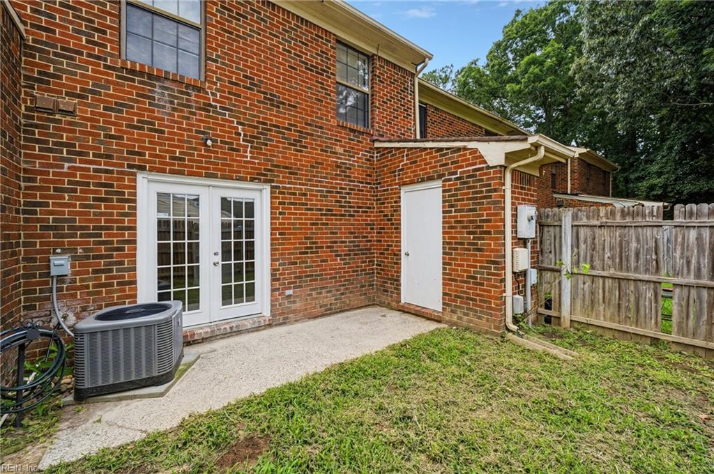 372 Circuit Lane Newport News VA 23608