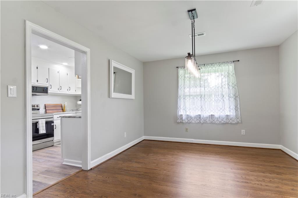 20 Atkins Lane Newport News VA 23602