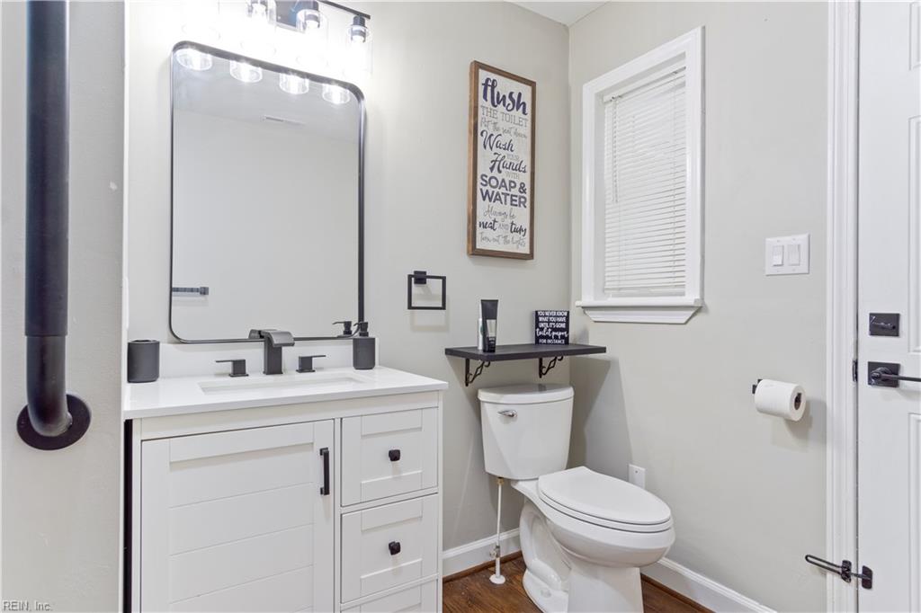 20 Atkins Lane Newport News VA 23602