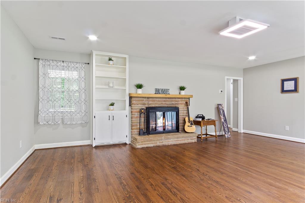20 Atkins Lane Newport News VA 23602