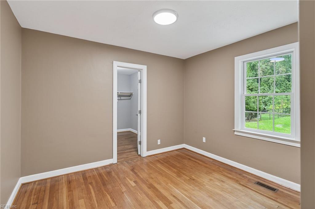 114 Battle Road Yorktown VA 23692