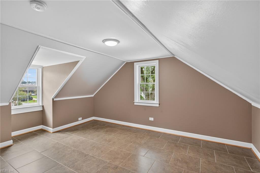 114 Battle Road Yorktown VA 23692