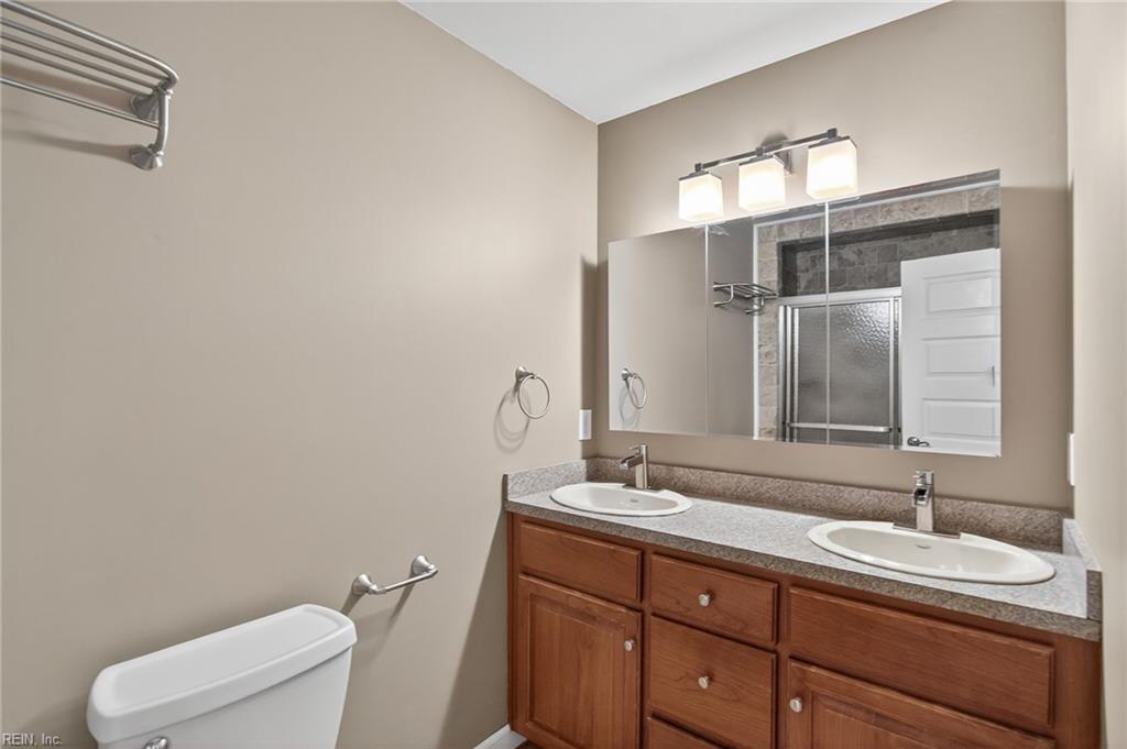 114 Battle Road Yorktown VA 23692