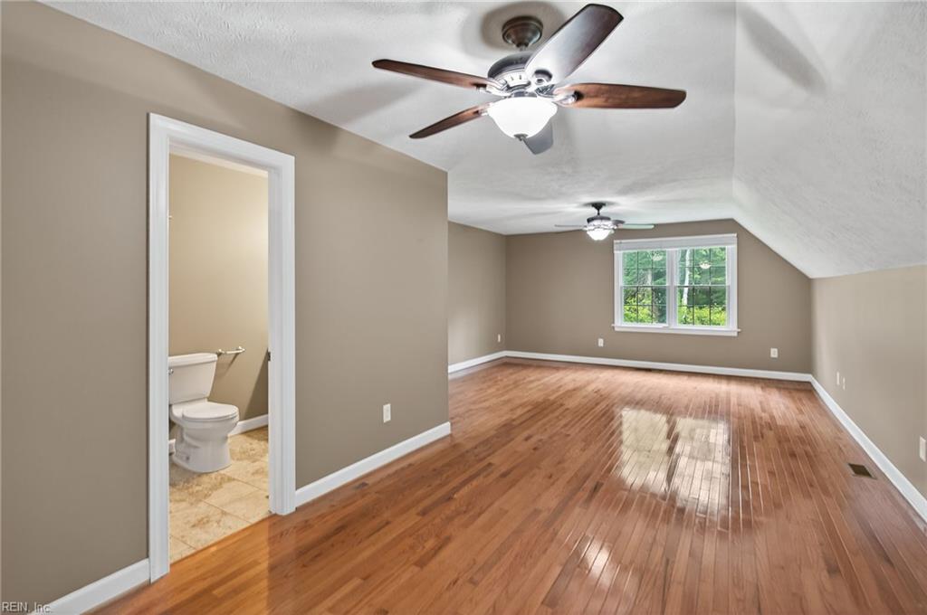 114 Battle Road Yorktown VA 23692