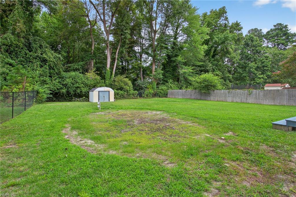 114 Battle Road Yorktown VA 23692