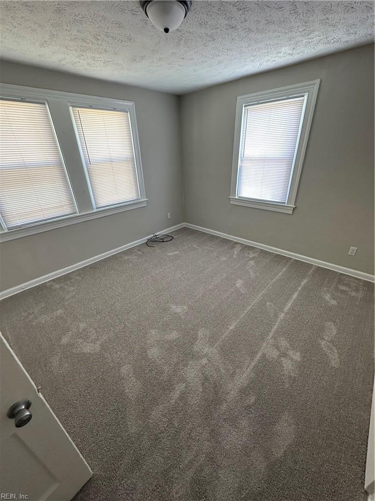 627 Decatur Street Newport News VA 23601