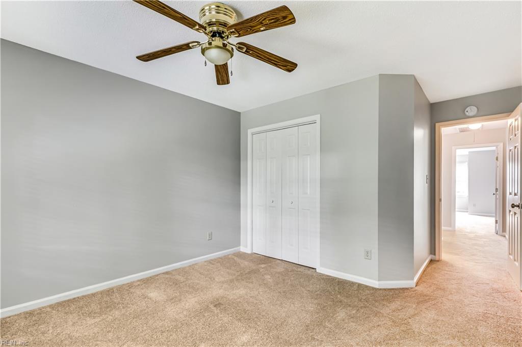 175 Rustling Oak Ridge Yorktown VA 23692