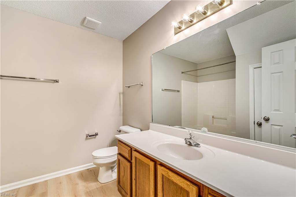 175 Rustling Oak Ridge Yorktown VA 23692