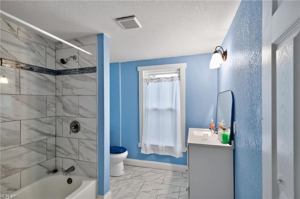 1149 Hampton Avenue Newport News VA 23607