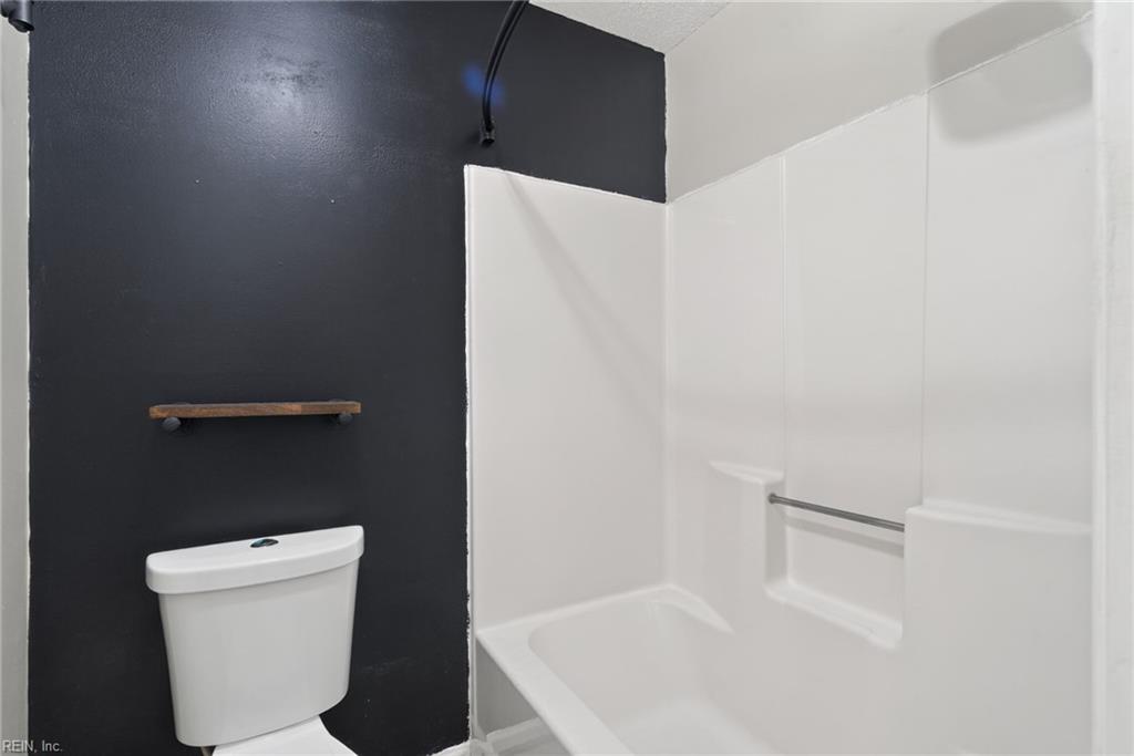 119 Kingsbridge Lane Yorktown VA 23692