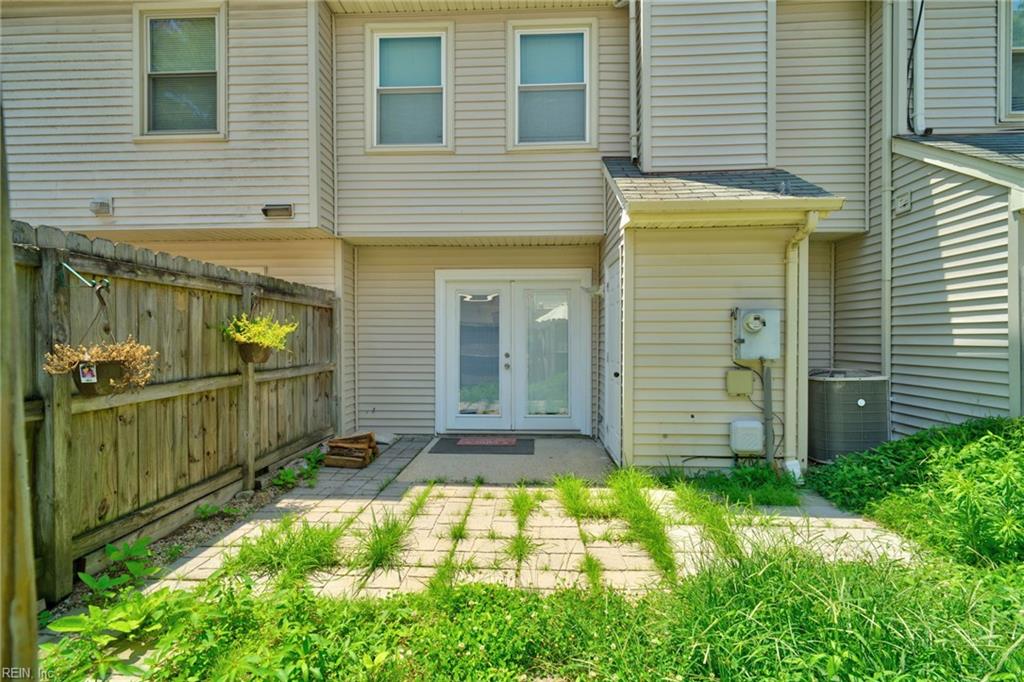 119 Kingsbridge Lane Yorktown VA 23692