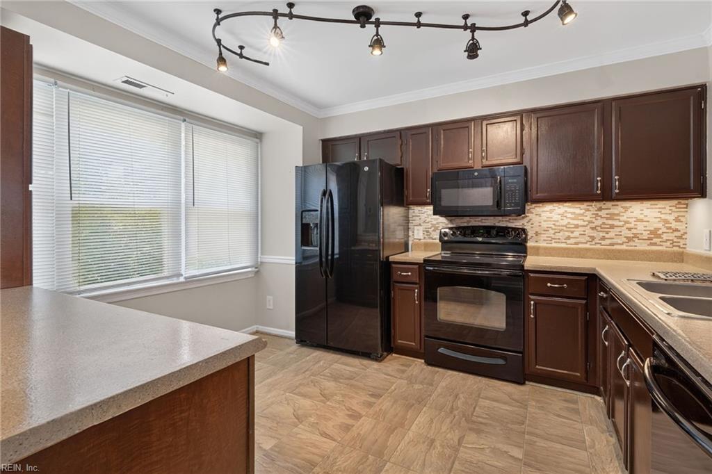 119 Kingsbridge Lane Yorktown VA 23692
