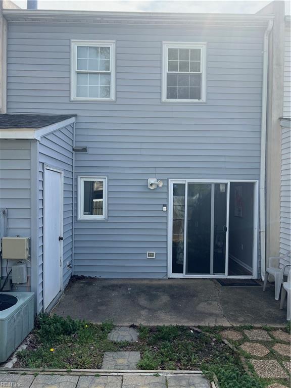 13 Sally Ann Place Newport News VA 23602