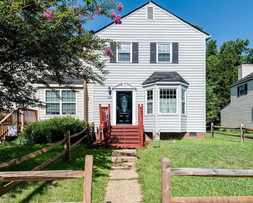 1649 Skiffes Creek Circle Williamsburg VA 23185