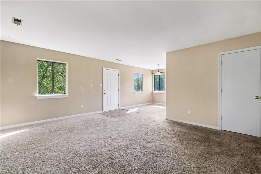 5992 Ware Point Road Gloucester VA 23061