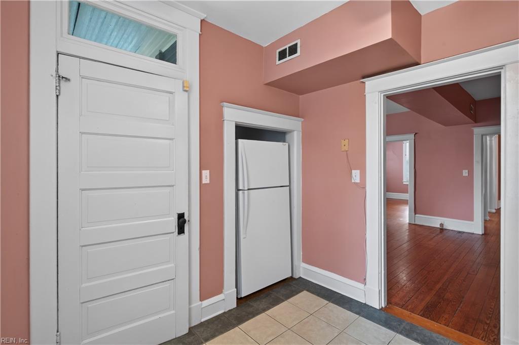 325 50th Street Newport News VA 23607