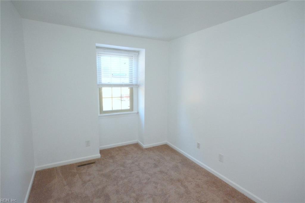 397 Deputy Lane Newport News VA 23608