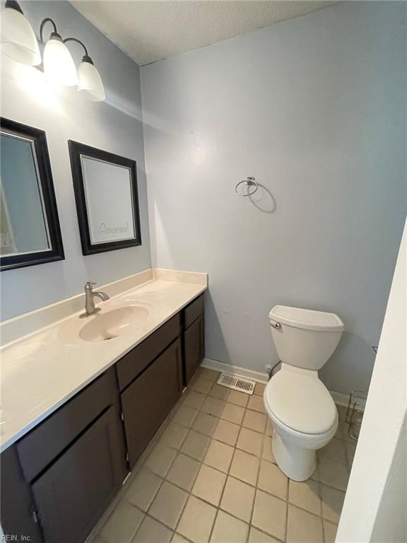 110 Kingsbridge Lane Yorktown VA 23692