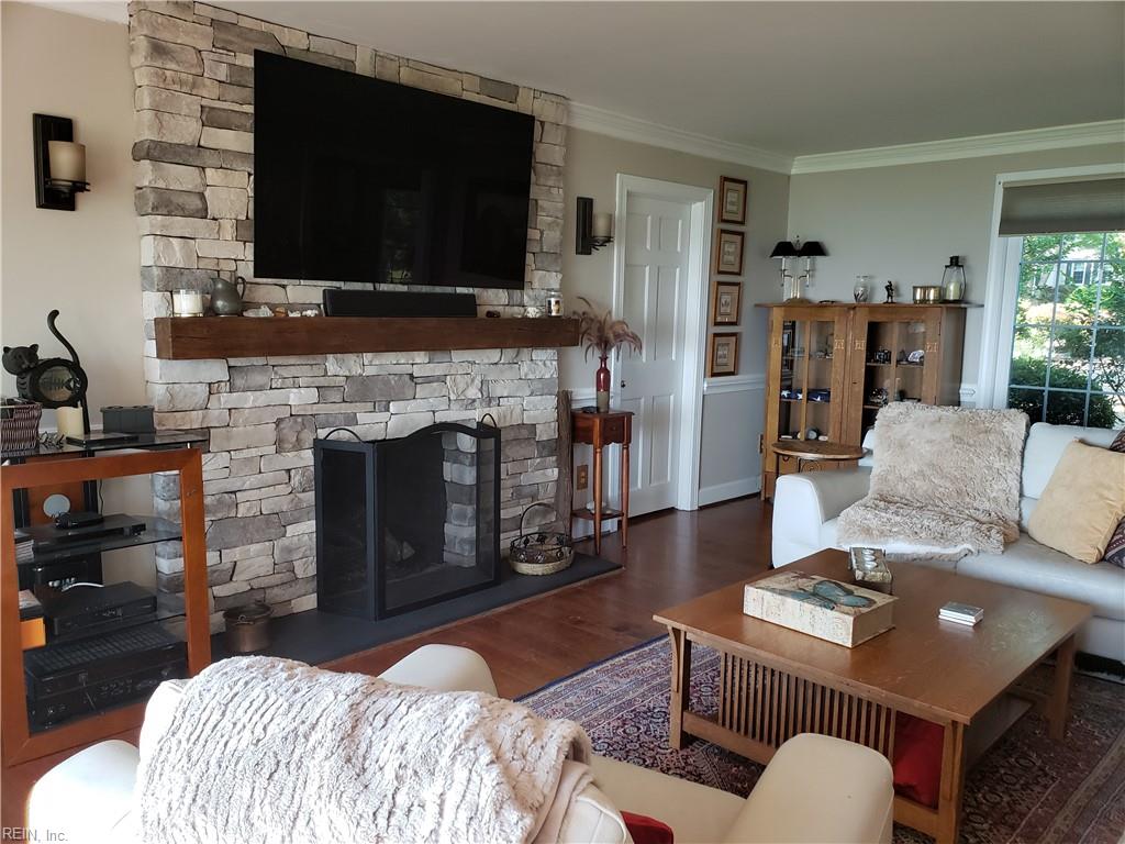 17 Flax Mill Road Newport News VA 23602