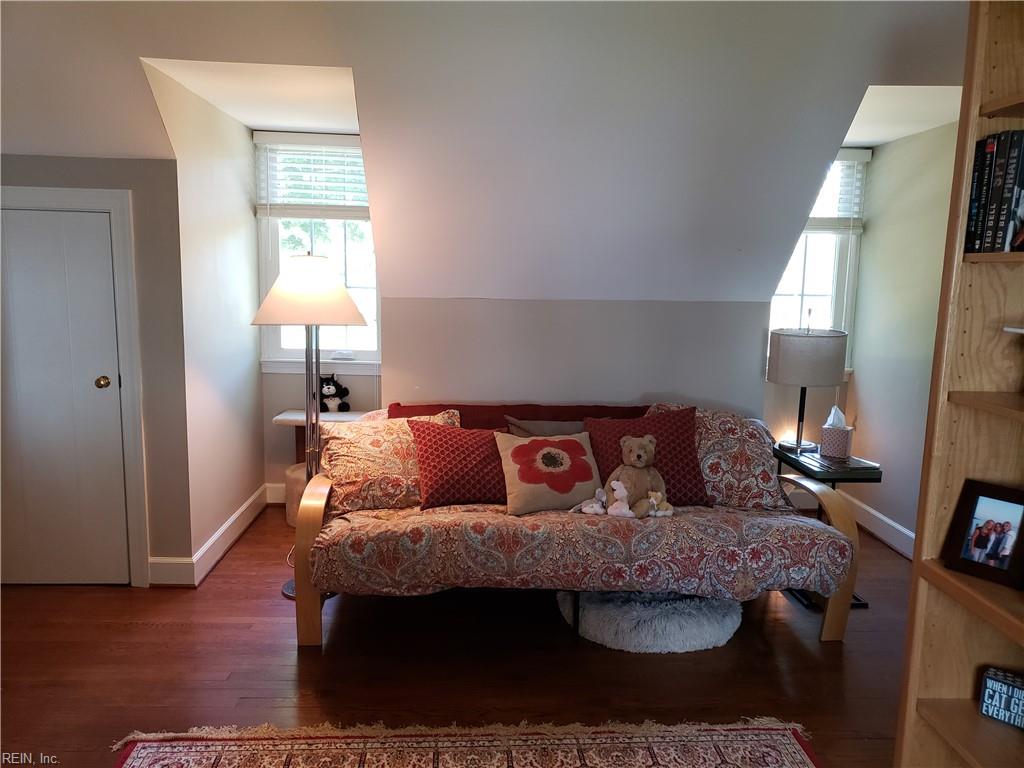 17 Flax Mill Road Newport News VA 23602