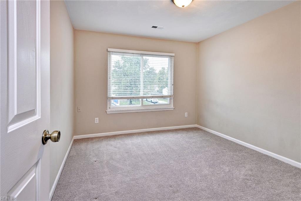 114 Sheffield Way Newport News VA 23602