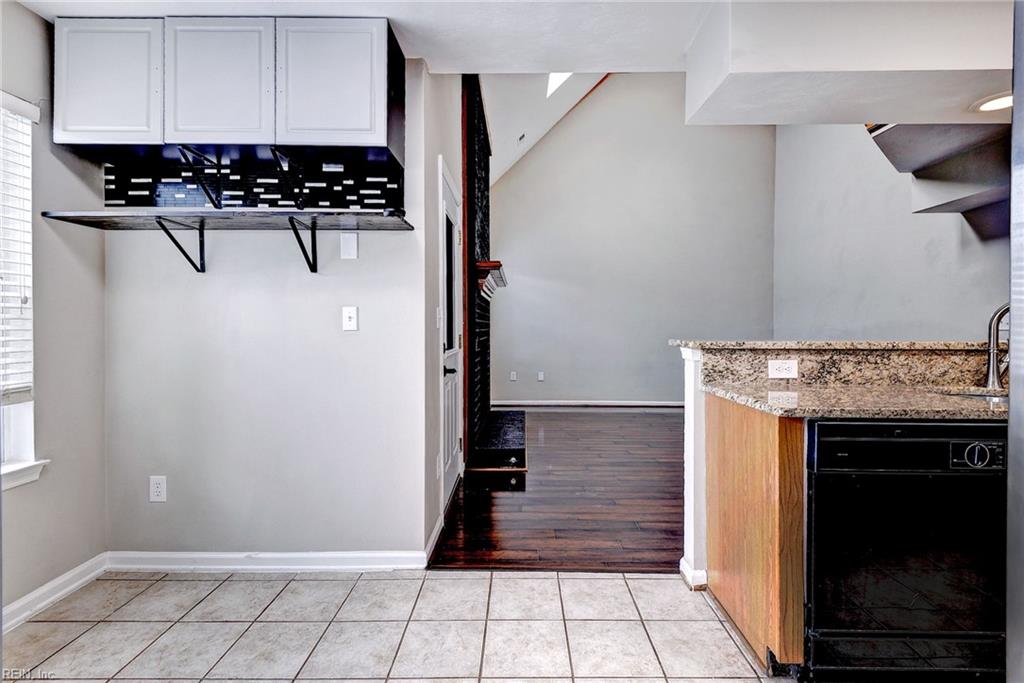 114 Sheffield Way Newport News VA 23602
