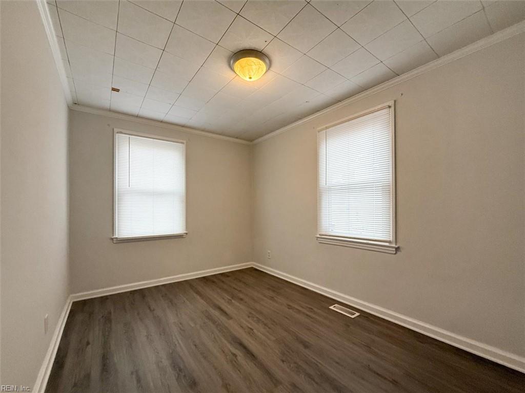 5926 Madison Avenue Newport News VA 23605