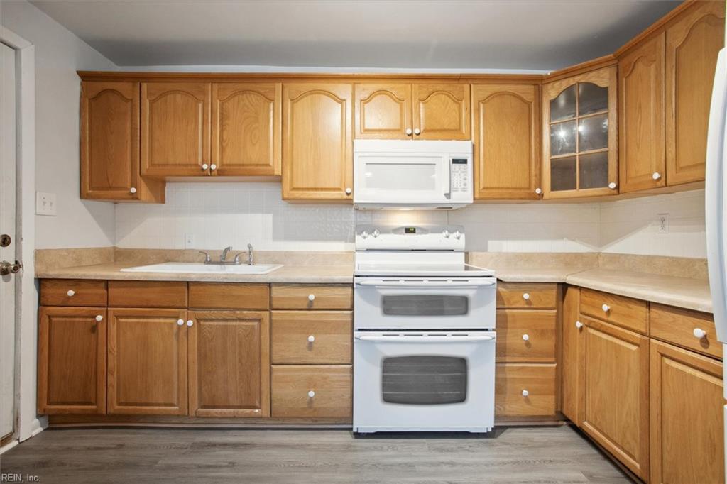5926 Madison Avenue Newport News VA 23605